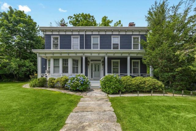 ŦԼScarsdale լۡʷִڣռ䲼֣ͨڣѧ