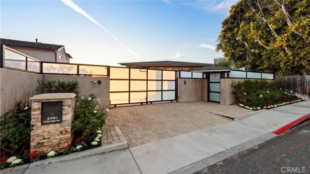 ɼLaguna Beachׯ԰ ʦ 