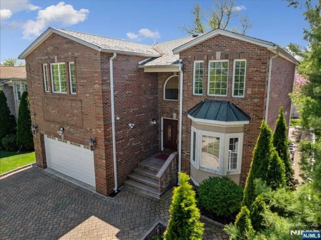 Englewood Cliffs Ƶסլܷ붨ɣרҵʳ˽Դ˫