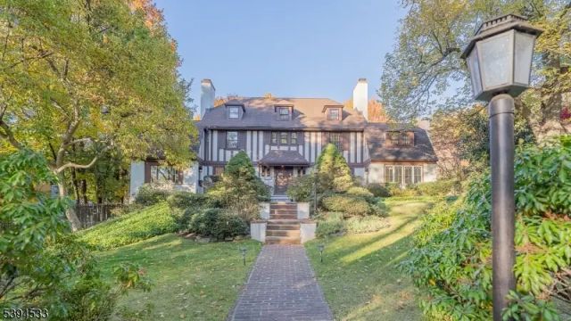 Short Hills Ӣ׶ׯ԰ռʽѧʷ˽ܾϵ