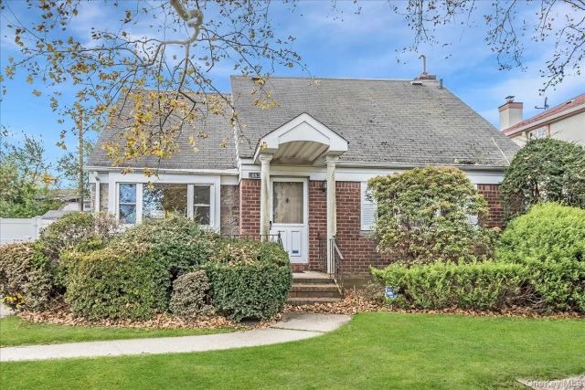 º¹԰New Hyde Park סլѧƣռԣʩ걸