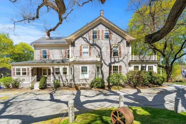 ʿLexingtonűȻ߳㣬