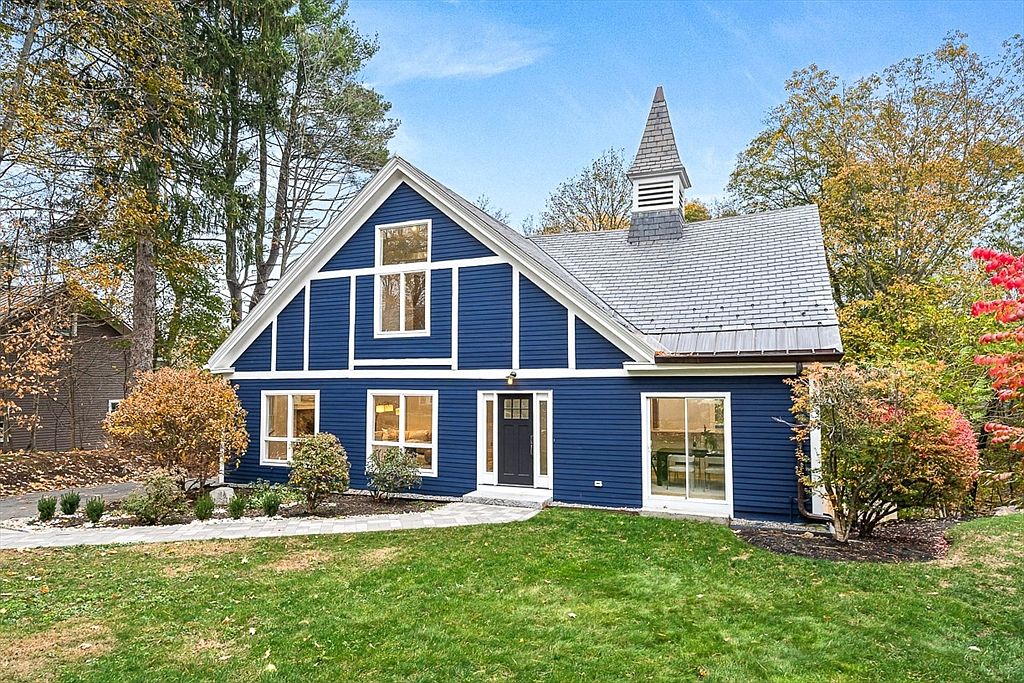 Wellesleyøʢֵ ѧ 54